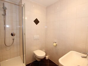 Bathroom - Beautiful Apartment in Aschau im Zillertal With Terrace (Aschau Im Zillertal)