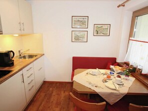 Apartment | Private kitchen | Fridge, microwave, oven, dishwasher