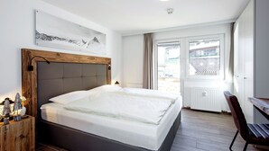 2 chambres, lits bébé