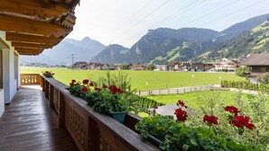Unclassified image, 2 of 38, button - Welcoming Apartment in Ramsau im Zillertal near Ski Area (Ramsau im Zillertal)
