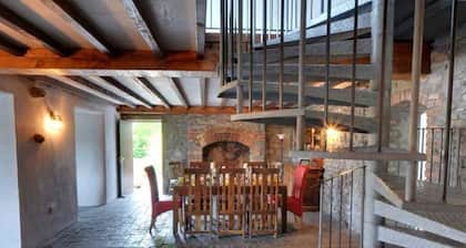 Ardboula House - Georgian Farmhouse from the 18th century