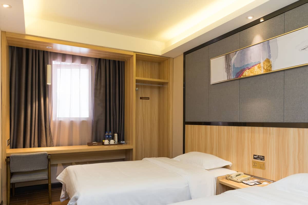 Elite Twin Room, Non Smoking | 1 bedroom, blackout drapes, free WiFi, bed sheets