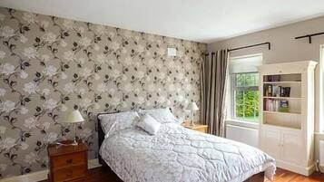 Mökki | 3 makuuhuonetta, yksilöllisesti sisustettu, yksilöllisesti kalustettu