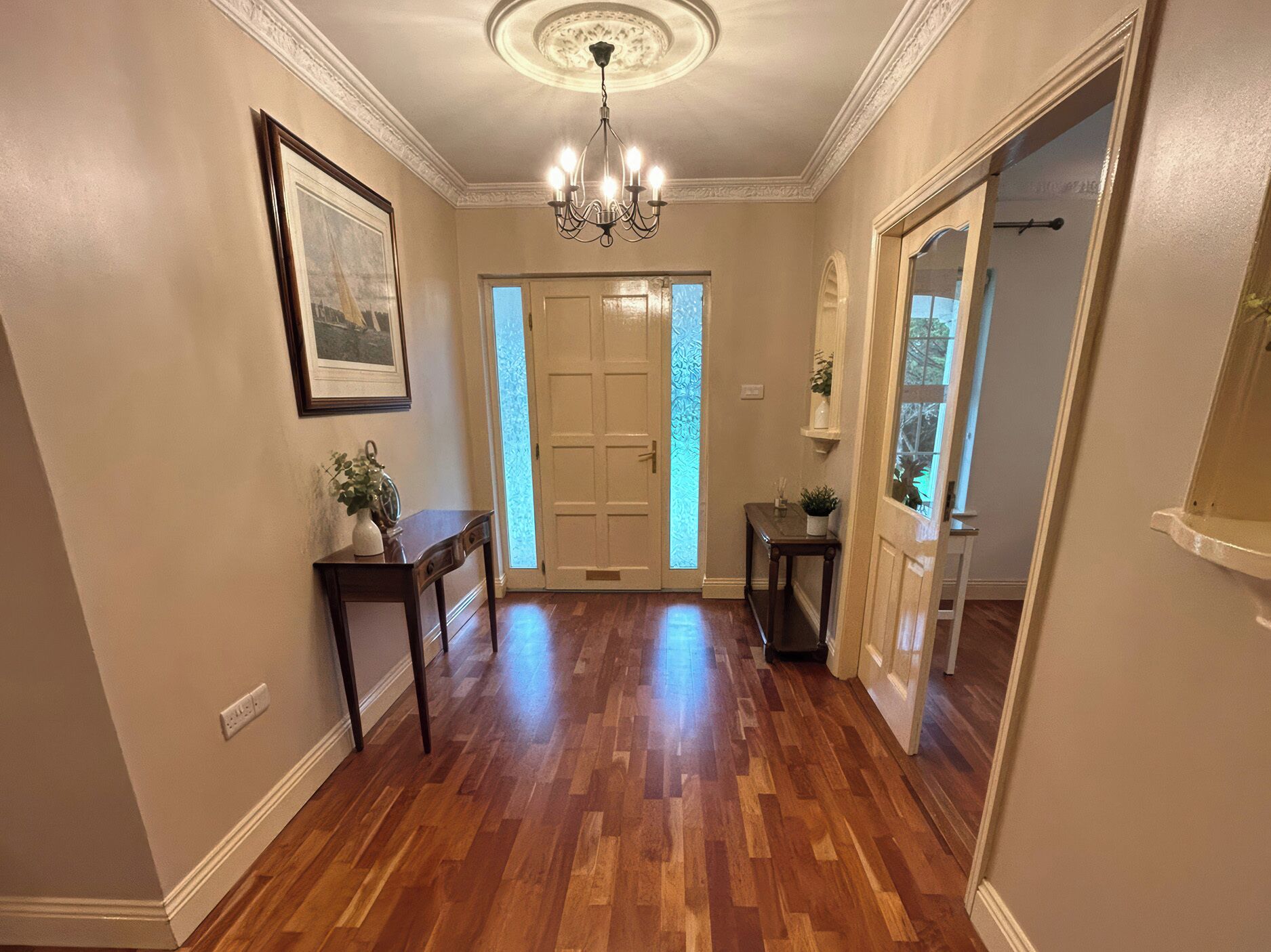 Cottage | Interior