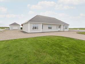 Cottage | Exterior