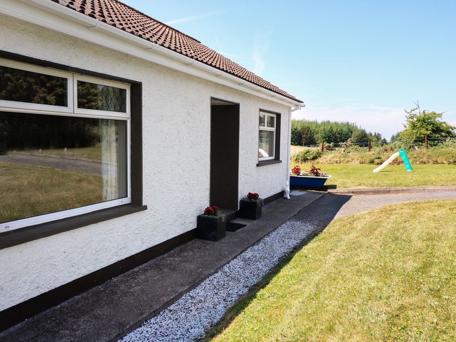 コテージ | 施設の敷地