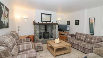 Cottage | Living area