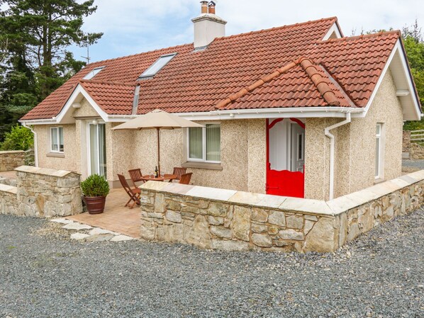 Cottage | Interior - Cnoc Suan (Cloone)