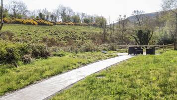 Cottage | Property grounds