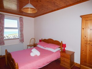 Cottage | Interior - Seaview Cottage (Fanore)