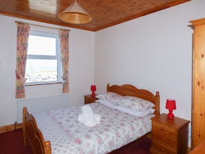 Cottage | Interior - Seaview Cottage (Fanore)