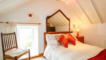 Småhus | 4 soverom, individuelt dekorert og individuelt innredet