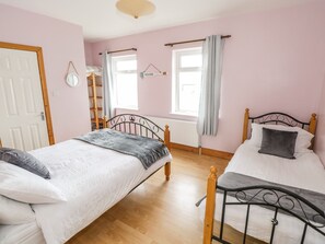 Småhus | 2 soverom, individuelt dekorert, individuelt innredet og sengetøy