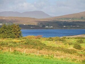 Cottage | Interior - Nellie's Farmhouse (Bantry)