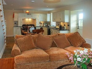 Cottage | Interior - Nellie's Farmhouse (Bantry)