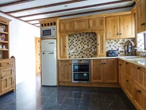 Cottage | Interior - The Well House (Kinvara)