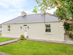 Cottage | Exterior