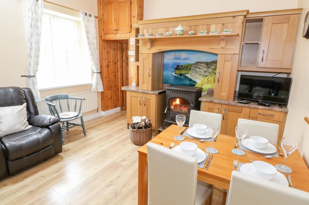 Cherry Tree Cottage - Backfox