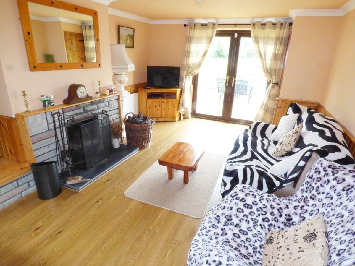 Cottage | Living area