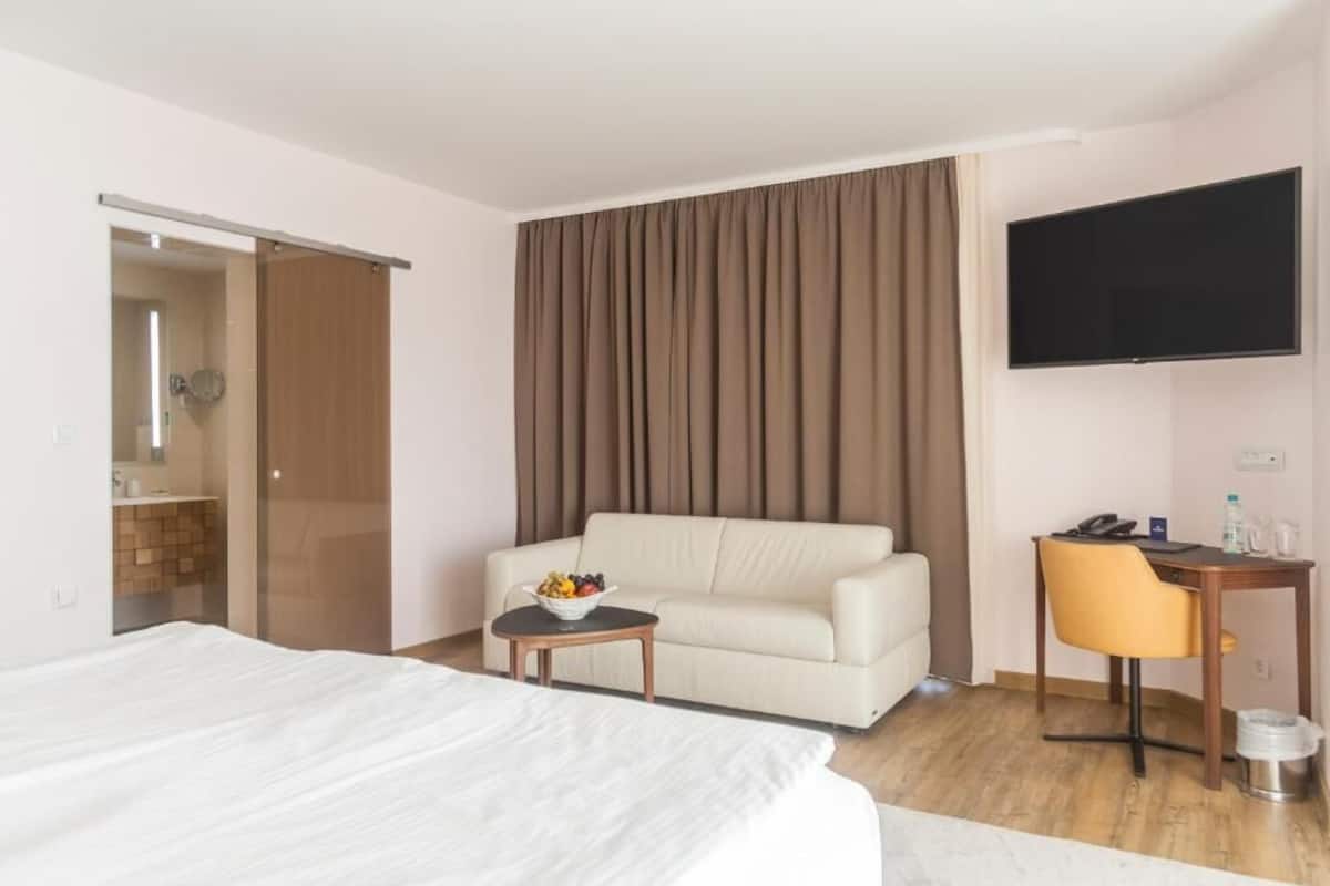 Allergikerbettwaren, Daunenbettdecken, Betten mit Memory-Foam-Matratzen