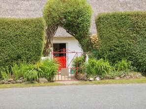 Cottage | Interior - Mary Rose Cottage (Killarney)