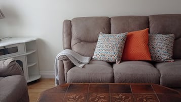 Cottage | Living area