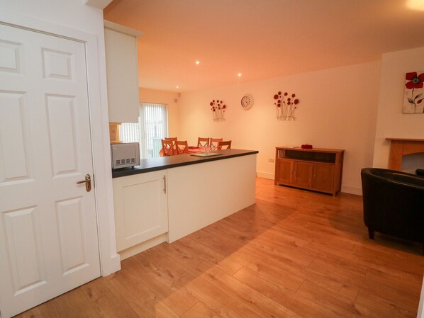 Cottage | Interior - 63 Moinin (Kilkee)