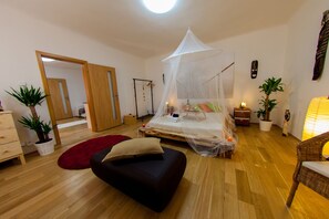 2 habitaciones, tabla de planchar con plancha y wifi 