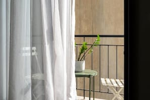 Signature-Doppelzimmer, Balkon (Nelly Cozy) | Terrasse/Patio