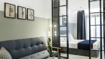 Superior studio suite, balkon (Soul) | 1 slaapkamer, luxe beddengoed, pillowtop-bedden, een kluis op de kamer