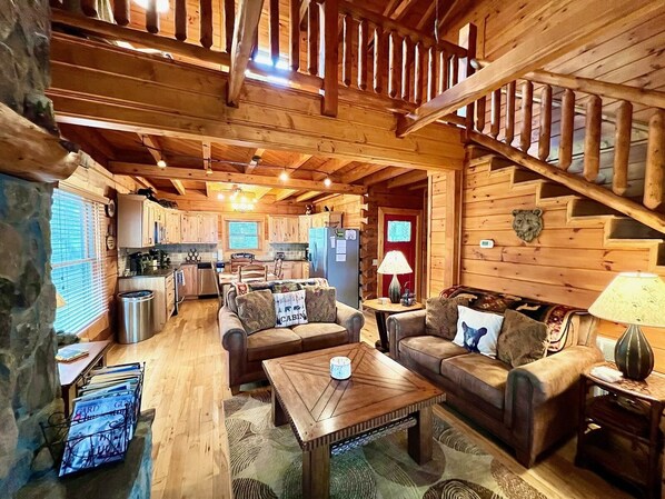 スマートテレビ、暖炉、DVD プレーヤー