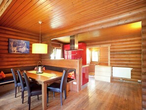 Dining - Chalet in Worgl Near Skiwelt Wilder Kaiser (Woergl)