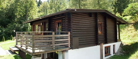 Chalet | Exterior