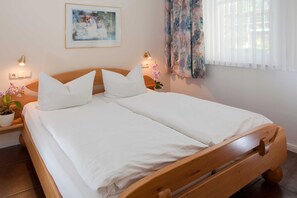 1 室のベッドルーム、WiFi、ベッドシーツ