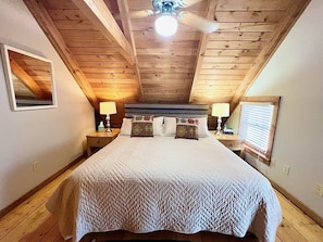 4 bedrooms, free WiFi, bed sheets - "Good Times" Gameroom, WiFi, Close to Boone (Boone)