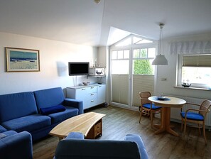 TV - Apartment Rosenhof 16 - Wh. 16 (Kühlungsborn)