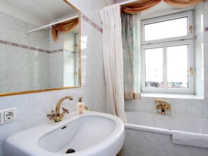 Bathroom - Restful Apartment in Sankt Johann near Ski Area (Sankt Johann in Tirol)