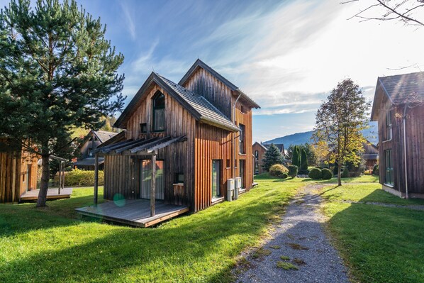 Exterior - Spacious Chalet near Ski Area in Sankt Georgen ob Murau (Sankt Georgen am Kreischberg)
