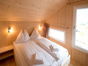 Chalet | 3 bedrooms, individually furnished, bed sheets - Attractive Chalet on the Slopes (Sankt Georgen am Kreischberg)