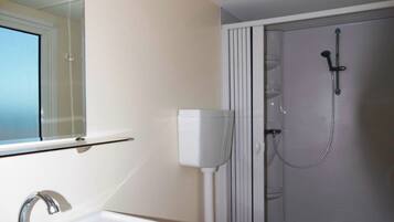 Chalet | Bathroom | Shower