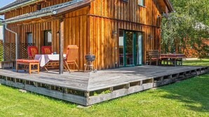 Exterior - Modern Detached Wooden Chalet With Sauna Near the Kreischberg ski Area (Stadl-Predlitz)