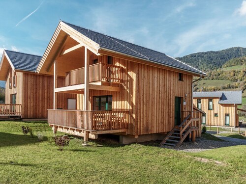 Snug Chalet With Sauna