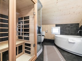 Chalet | Bathroom