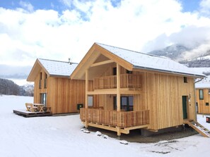 Chalet | Exterior - Snug Chalet With Sauna (Sankt Georgen am Kreischberg)