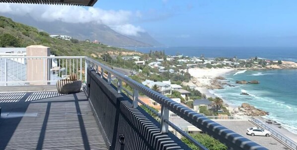 奢华顶层房, 2 间卧室 | 阳台景观