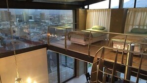 Standard Studio, 1 Bedroom - 17 On Upper Bloem (Cape Town)