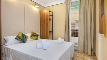 3 dormitoris, planxa i posts de planxar, wifi gratuïta i roba de llit