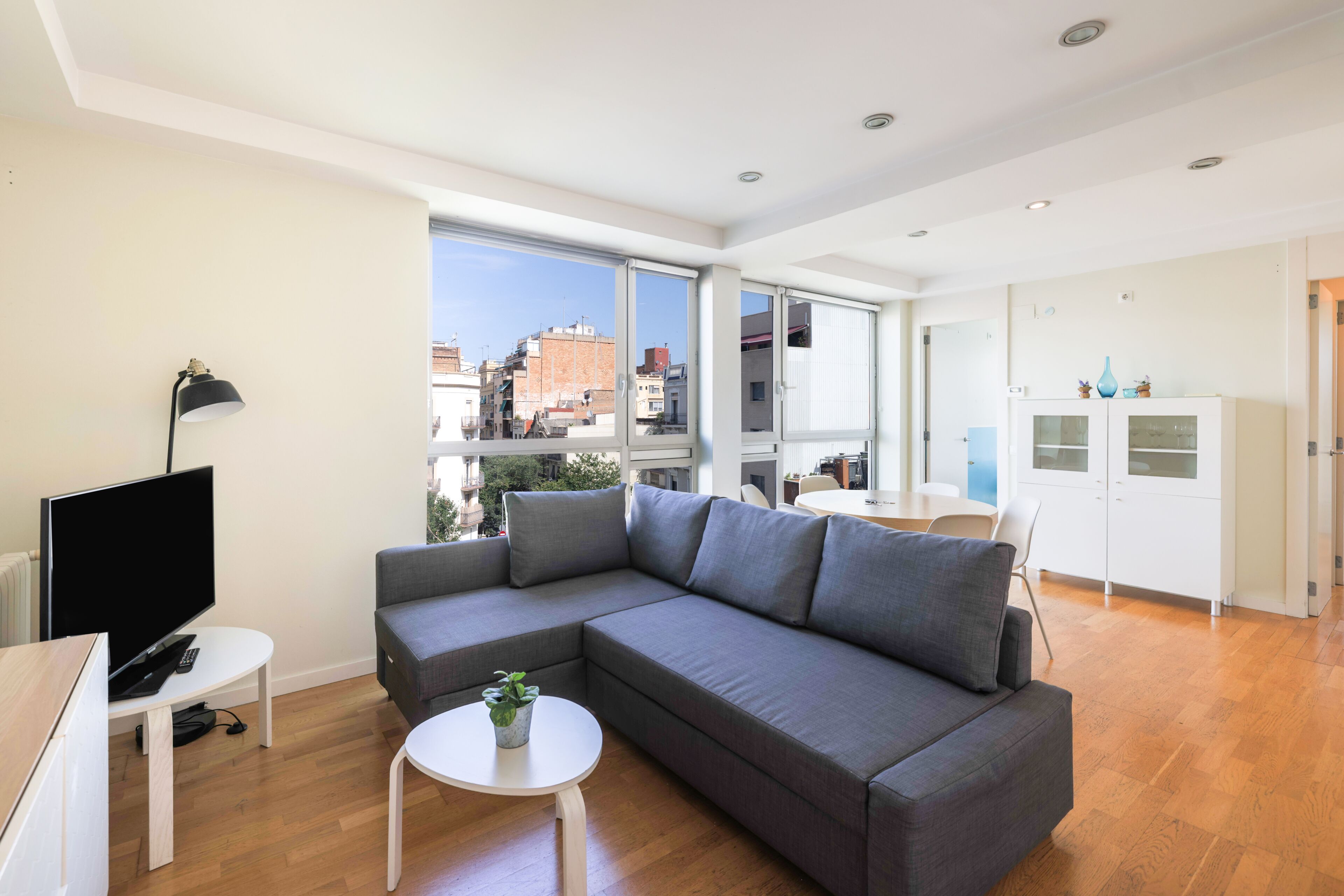 Apartment (2 Bedrooms) | 2 Schlafzimmer, Bügeleisen/Bügelbrett, kostenlose Babybetten