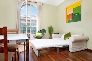 Living area - Stay U-nique Apartments Provença II (Barcelona)