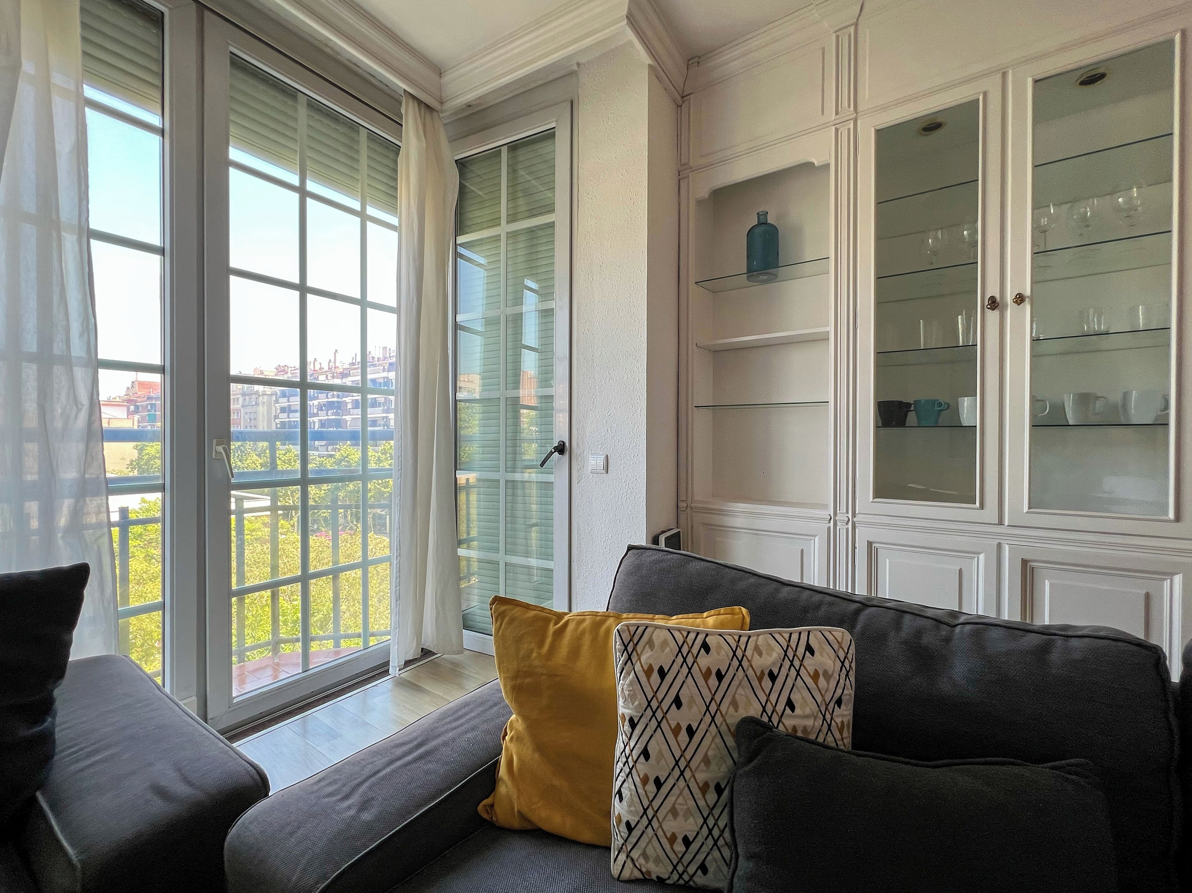 Living area | TV